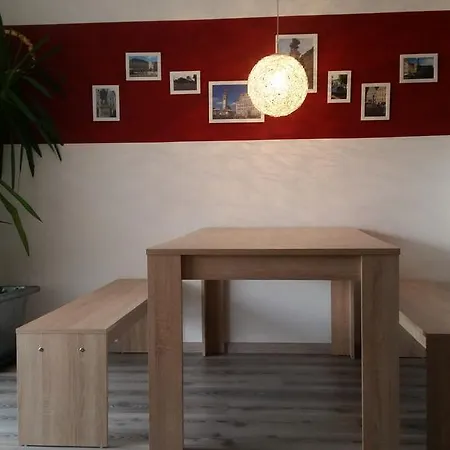 Am Alten Hessenbach Апартаменты Аугсбург